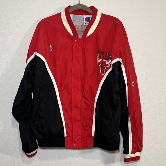 Champion Chicago Bulls Pregame Warm-Up Jacket Size XL Red Black VTG 90s RARE MJ - Picture 1 of 16
